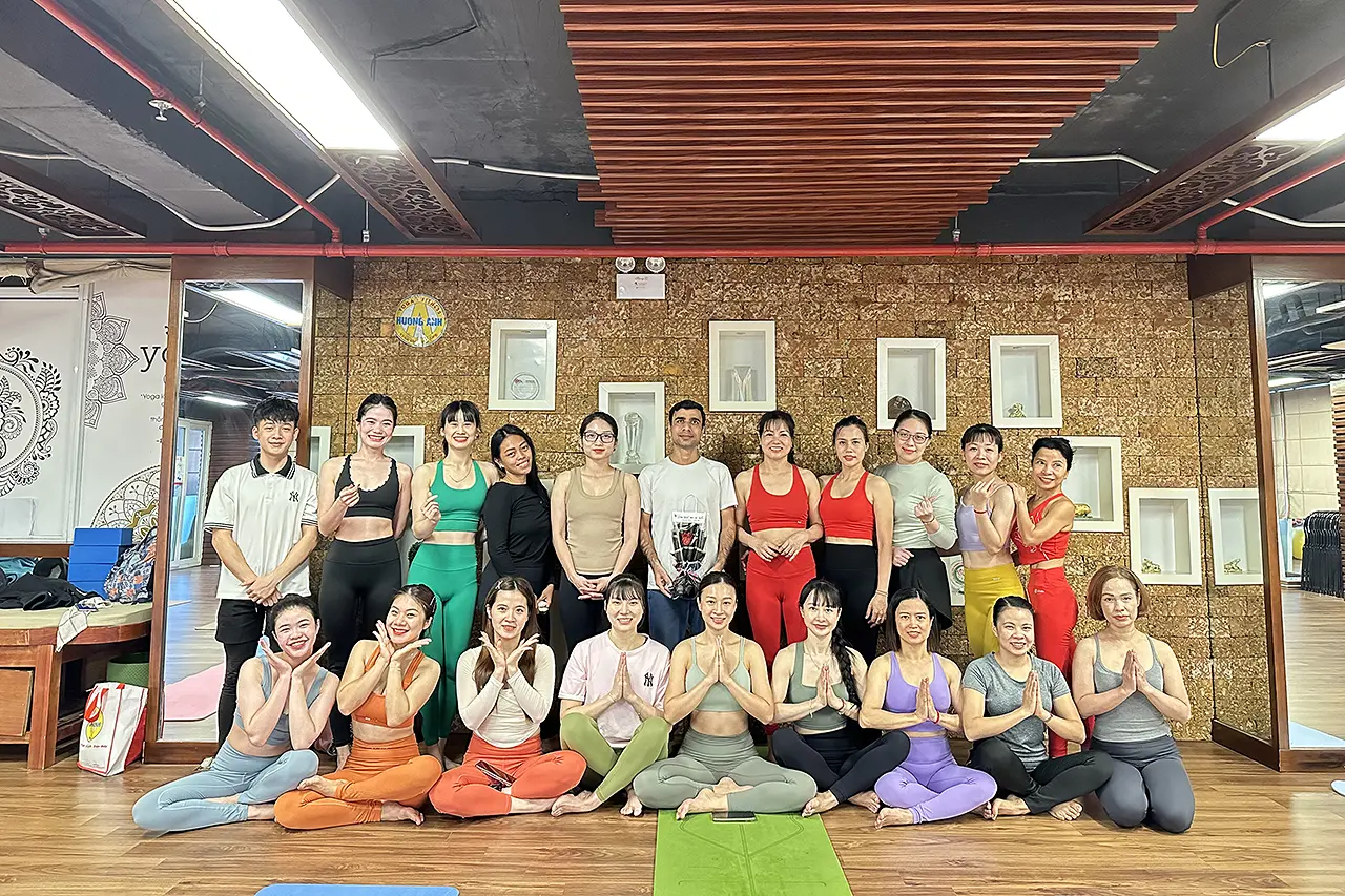 Master Manish during a teaching session